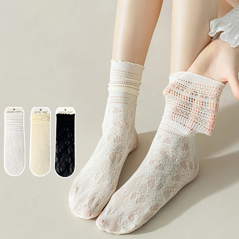 

Women's Lace Socks Retro Sexy Fishnet Stockings Hollow Breathable Cotton Socks Fashion Funny Socks Ladies Lolita Cute Sock