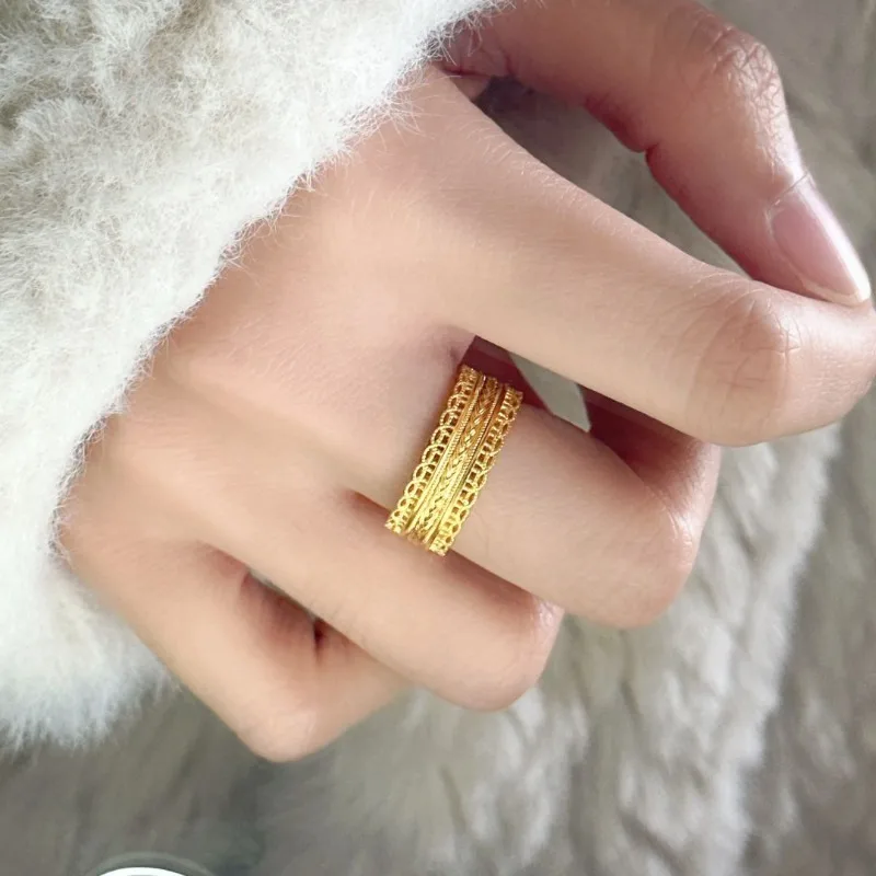 [غنية] خاتم حافة من الدانتيل بنمط ذهبي على الطراز الصيني الجديد للنساء على الطراز الوطني خاتم مفتوح فاخر وخفيف الوزن