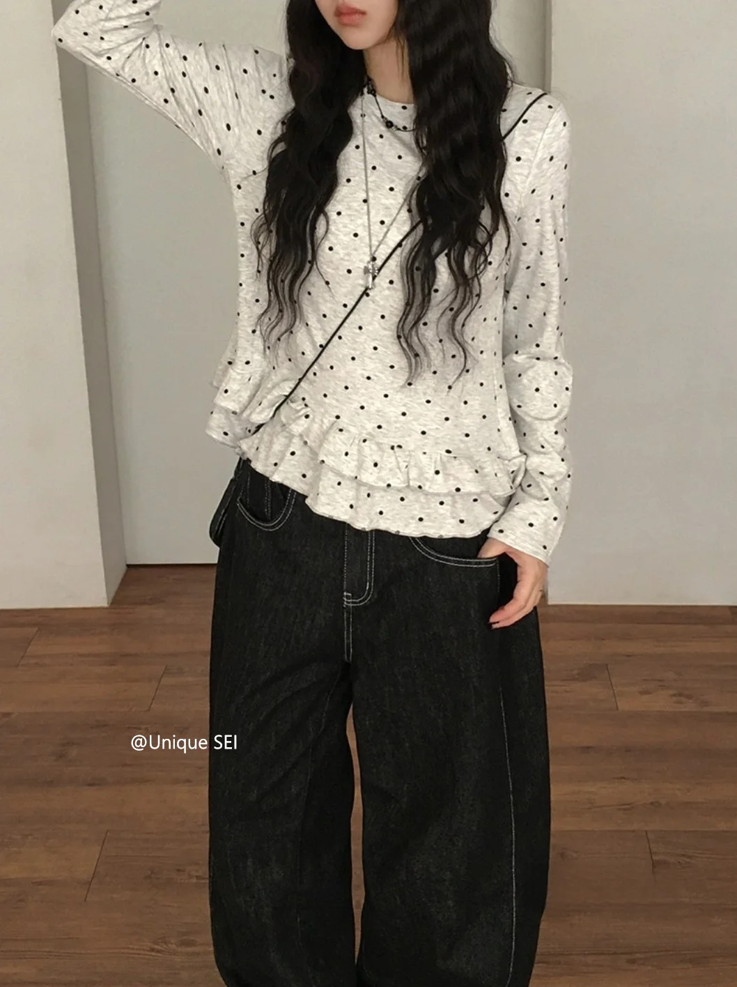 Korean Style Sweet Polka Dot Round Neck Slimming Ruffled Long Sleeved T-shirt Top For Women