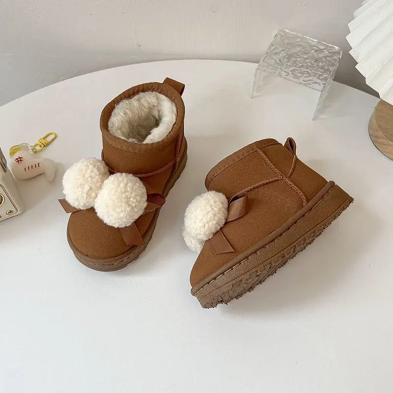 Bonito pompom meninas botas de neve inverno sólido plutônio pelúcia grosso crianças botas de princesa quente deslizamento em não deslizamento crianças tornozelo sapatos