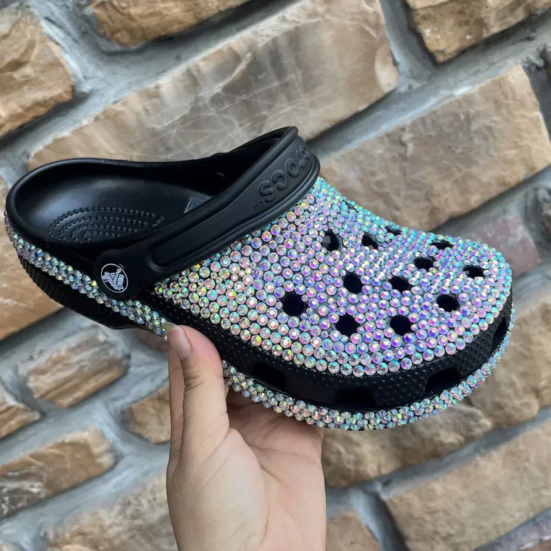 Women Shoes Diamond-encrusted Home Fashion Women's Summer Slippers Fahion New Pearl Shoes Handmade Hole Shoes