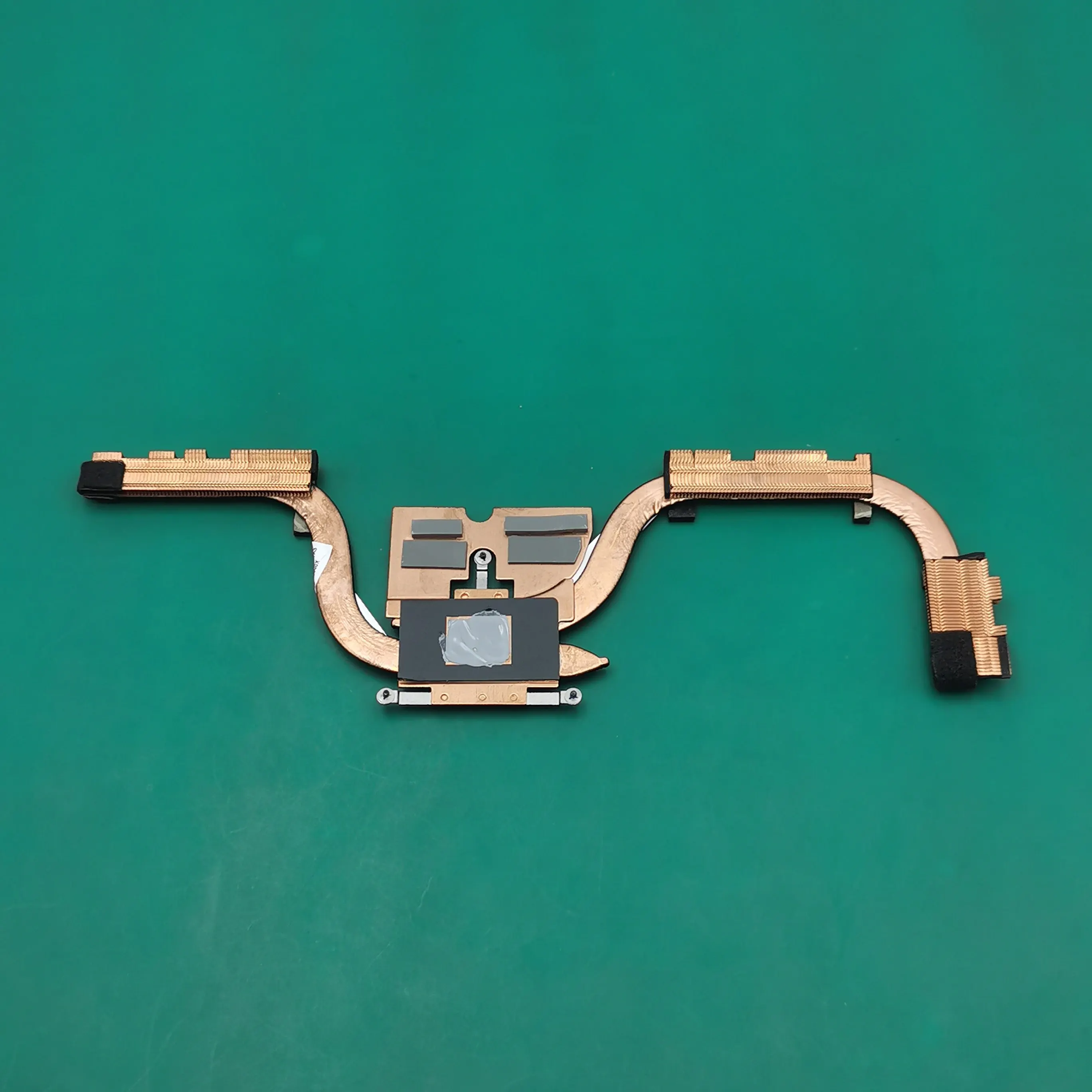 radiateur-pour-lenovo-thinkbook-14p-g3-arh-tuyau-en-cuivre-pour-dissipation-thermique-5h40s20653-52-original-neuf