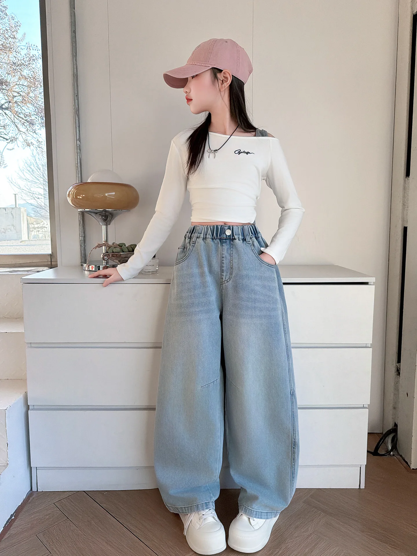 2026 Autumn New Fashionable and Versatile Bent Knife Jeans with a Western Style for Middle aged Children