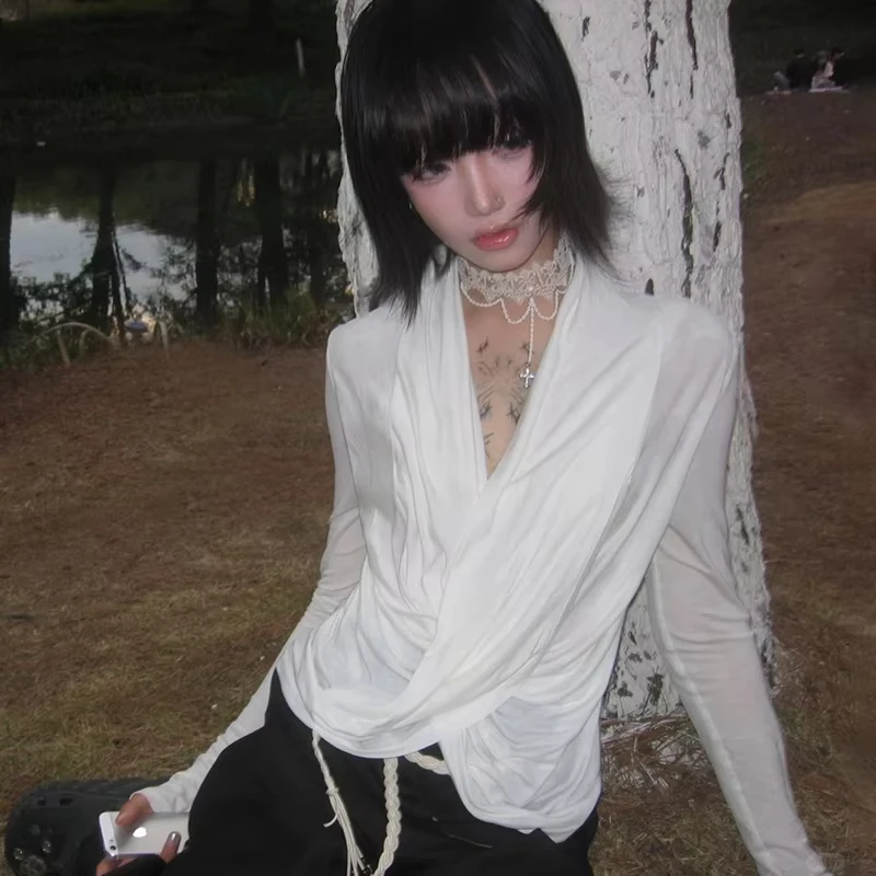 

Deeptown White Lace Patchwork Women Fake Two Piece T-Shirts Y2k Asymmetrical Long Sleeve Japanese 2000s Top Slim Aesthetic Gyaru