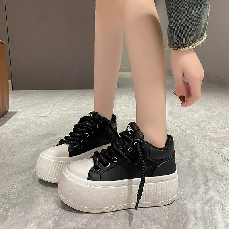 Women Leather Chunky Sneakers New 2023 Autumn Platform Casual Shoes Lace-up Dad Sport Shoes Woman Black Vulcanized Shoes 6.5CM