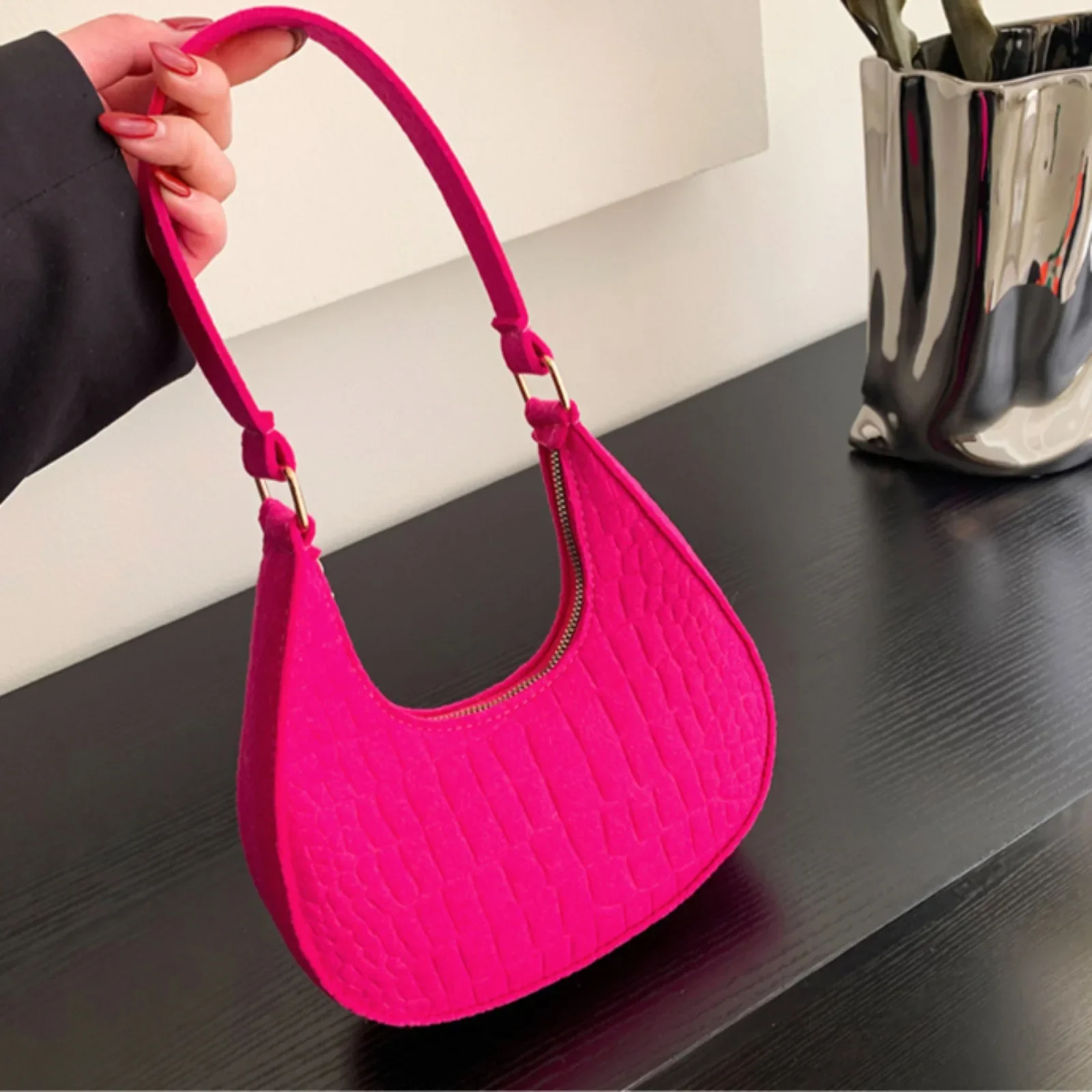 2024 Vintage Women PU Leather Underarm Bag Casual Fashion Ladies Solid Color Hot Sale Small Shopper Tote Female Handbag Clutch