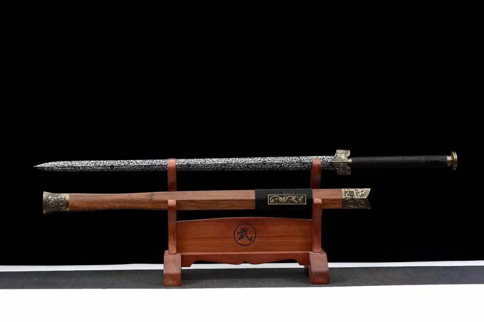 Chinese Kungfu Han Dynasty Holy Beast Battle Sword,Real Refined High Manganese Steel Blackened Blade Feather Patterned, Unsharp