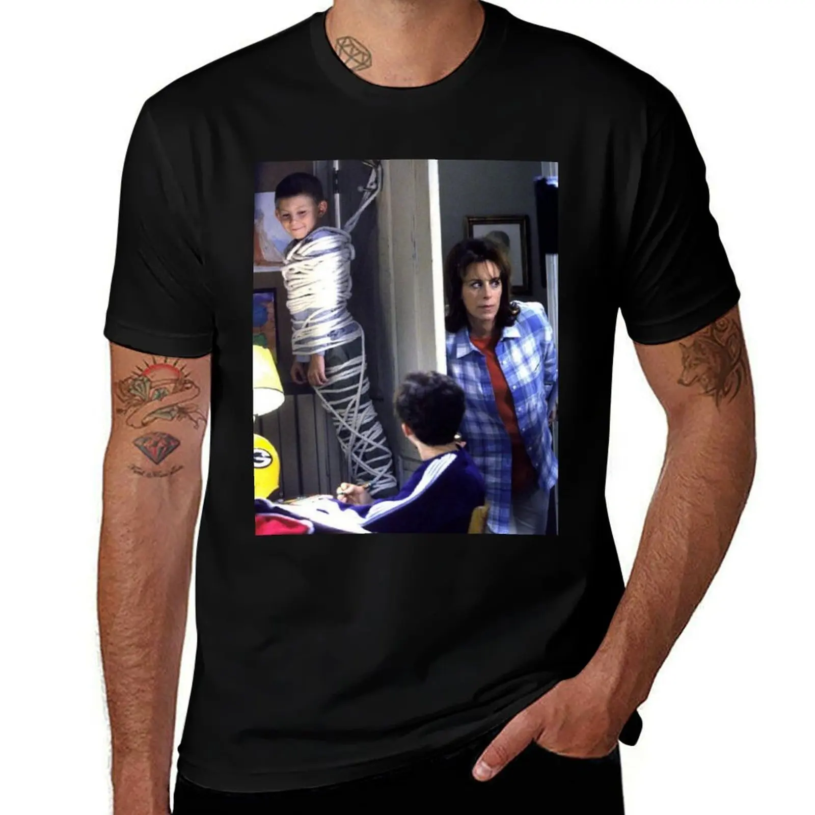 

cotton shirts the shirt touch Lois 100% t loses in Malcolm her graphic t T-Shirt man Middle T-Shirt man