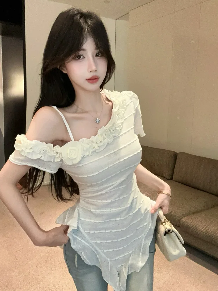

Slim Fit Short Sleeve T-Shirt Women's Summer Design Sensual Lace Trim Asymmetrical Shoulder Casual Streetwear Korean Style
