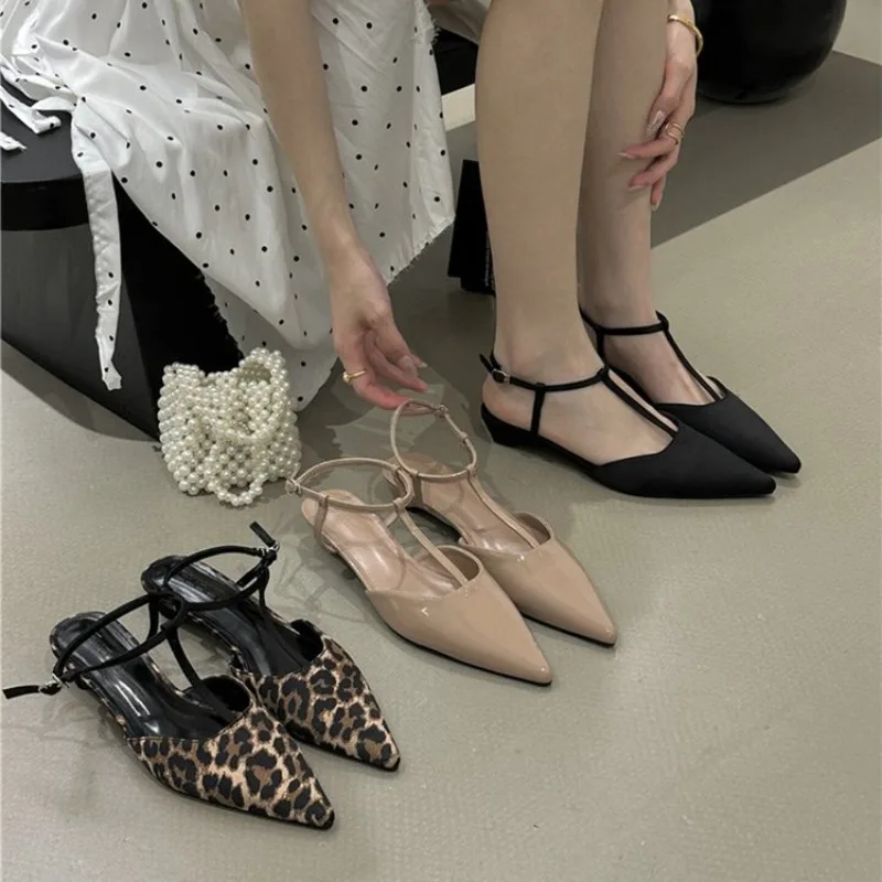 Sandalias de tacón bajo con punta en pico y correa en T para mujer, elegantes para oficina, bodas, fiestas, moda, zapatos de cuña baja
