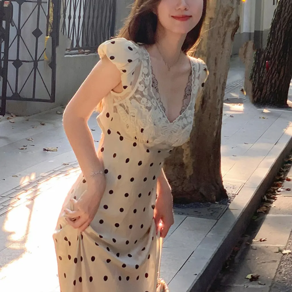 

Французский атласный комплект из двух предметов в горошек, кружевное платье-майка, платье на день рождения, Yu Shuxin, суперпопулярный