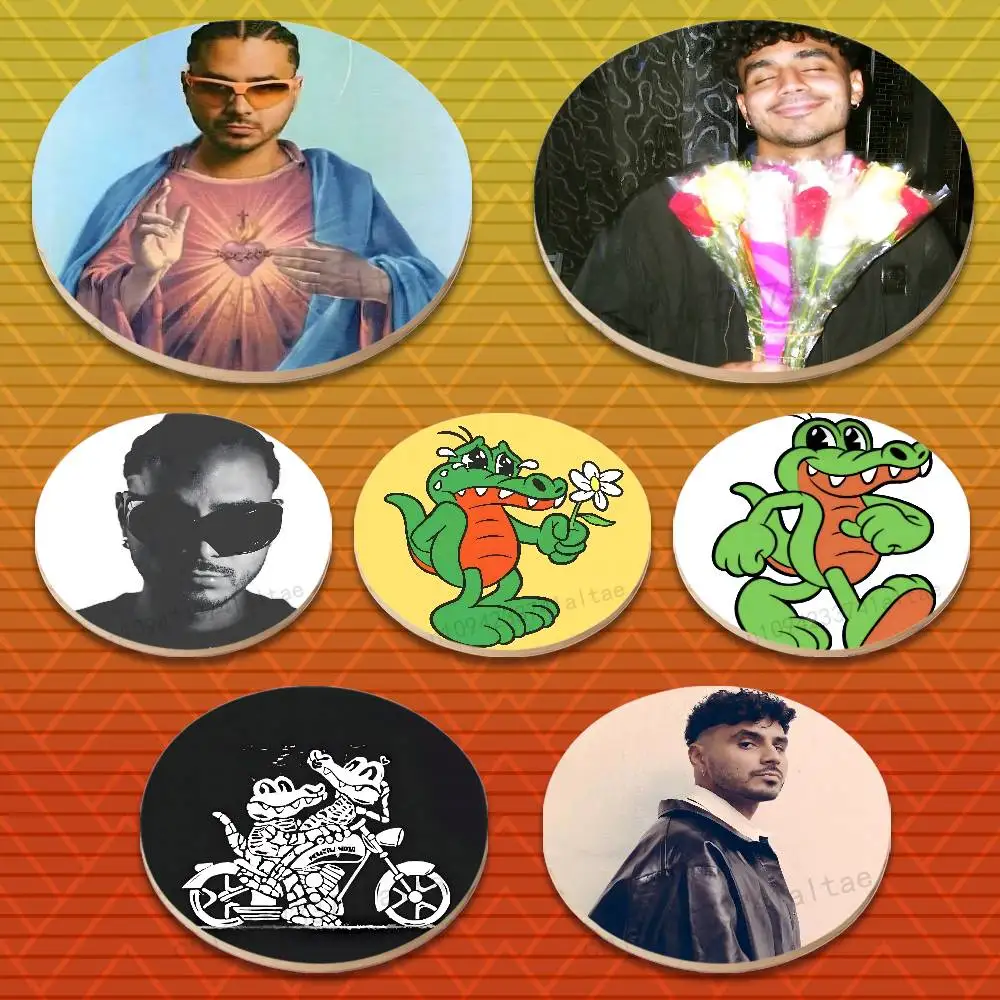 Rapper A-Alvaro D-Diaz Round Wooden Coasters Non-Slip Suitable for Drinks Tea,Coffee Home Perfect Gift