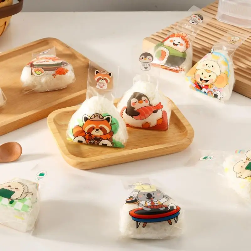 (50Pcs Cartoon Pattern Rice Ball Packing Bag Disposable Triangle Rice Ball Bag Fresh Keeping Onigiri Wrapping Bag Party Favor)