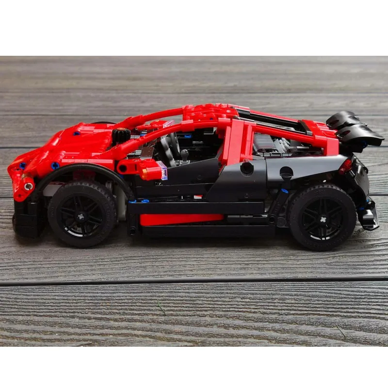 

MOC-73843 New Classic Iconic Sports Supercar Building Block Model, 802 Parts, Creative Birthday Toy Gift for Boys and Children