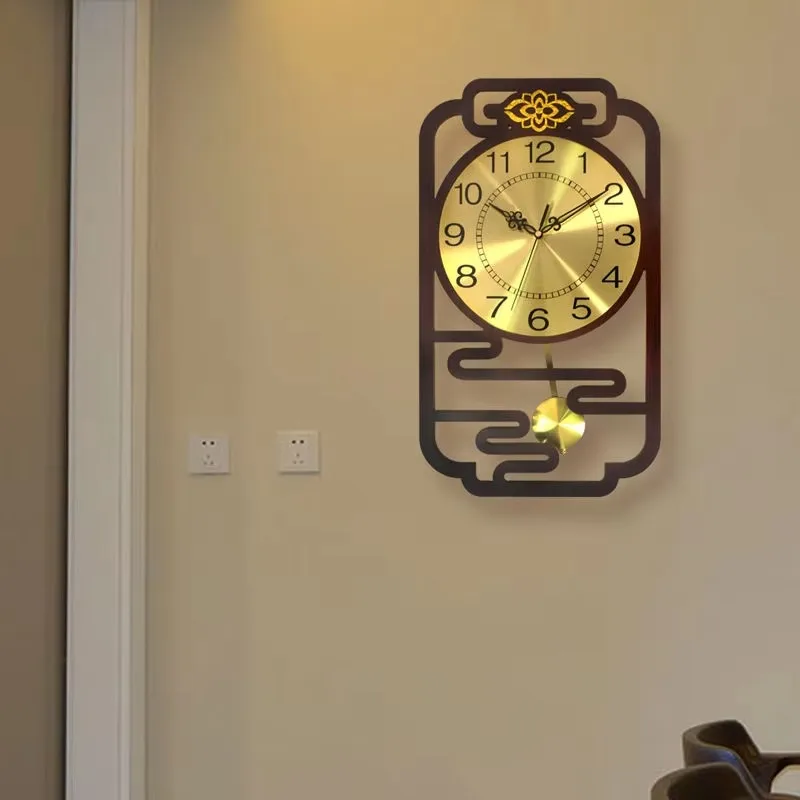 Sweep Movement Wall Clock Wooden Unique Design Vintage Art Wall Clock Aesthetic Corner Interior Horloge Mural Home Decor Items