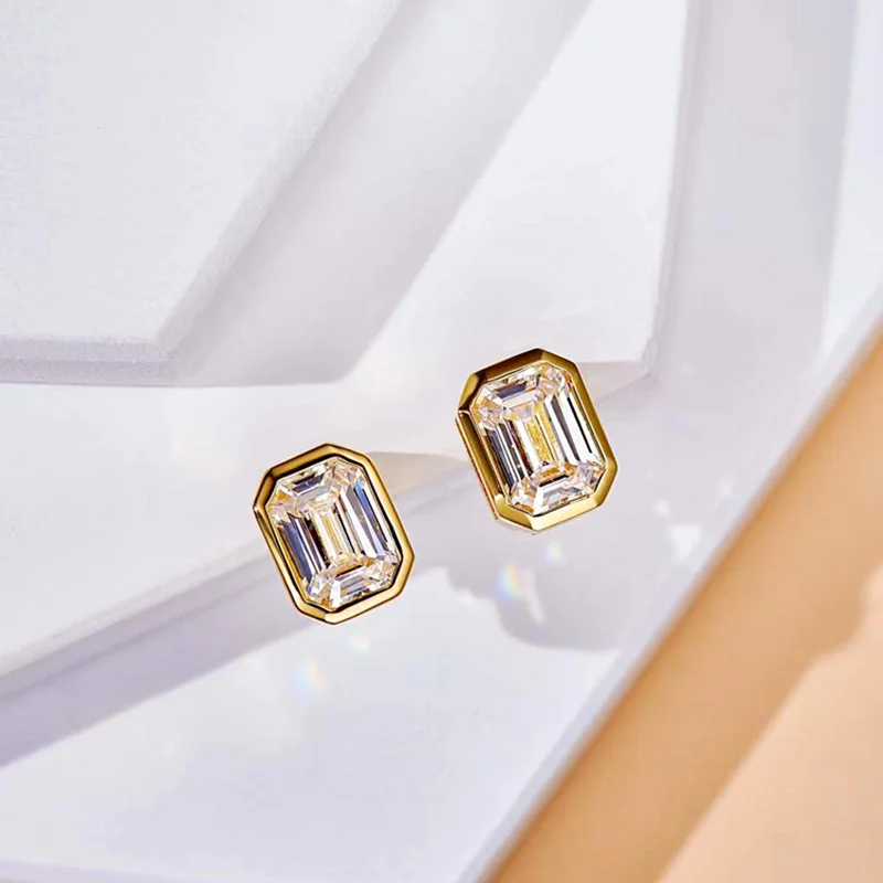 Huitan Fashion Contracted Style Stud Earrings Trendy Women Gold Color/Rose Gold Color Bright Zirconia Accessories for Daily Life