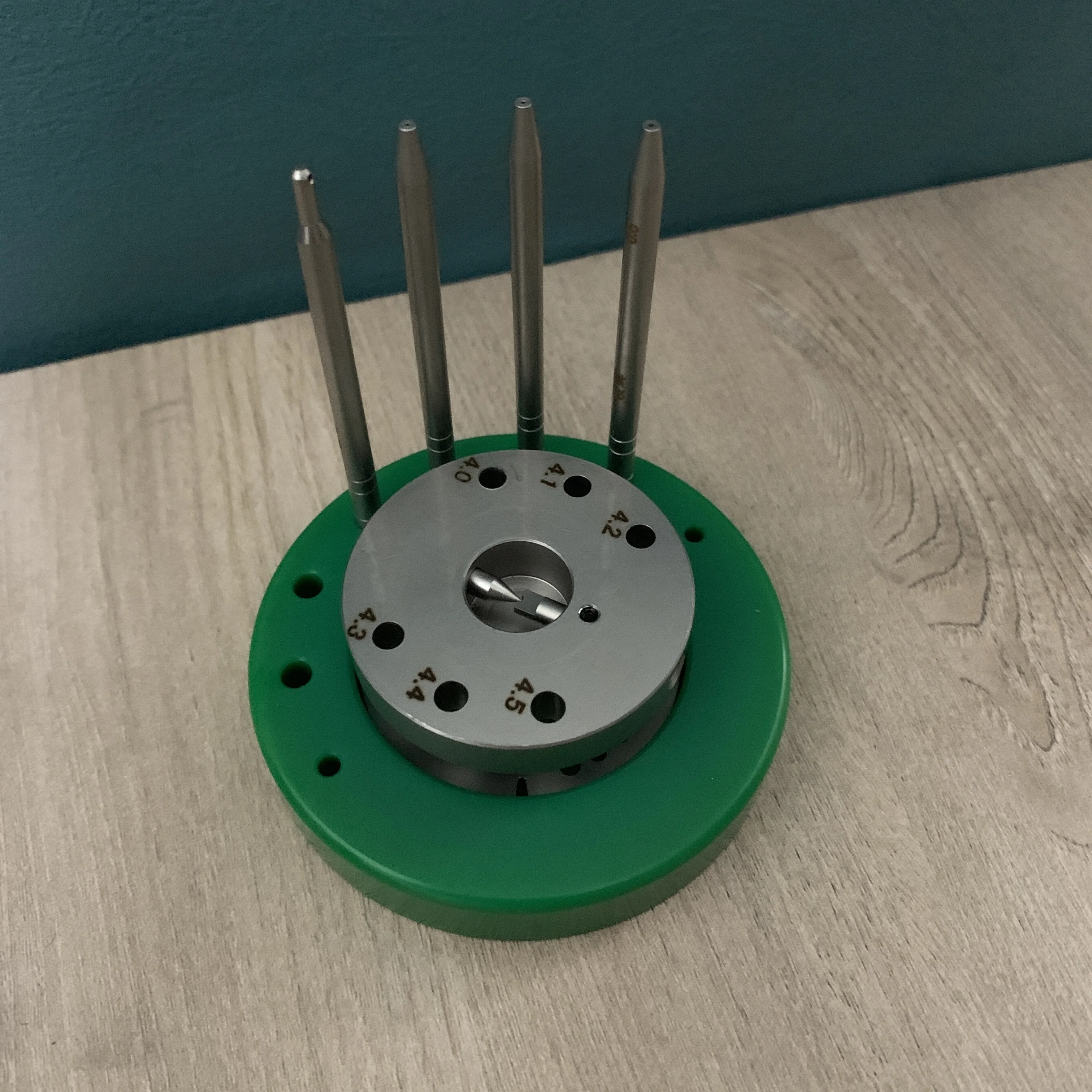 Mechanical Watch Oscillator Positioning Fixture for Pivot Work Movement Servicing and Component Assembly