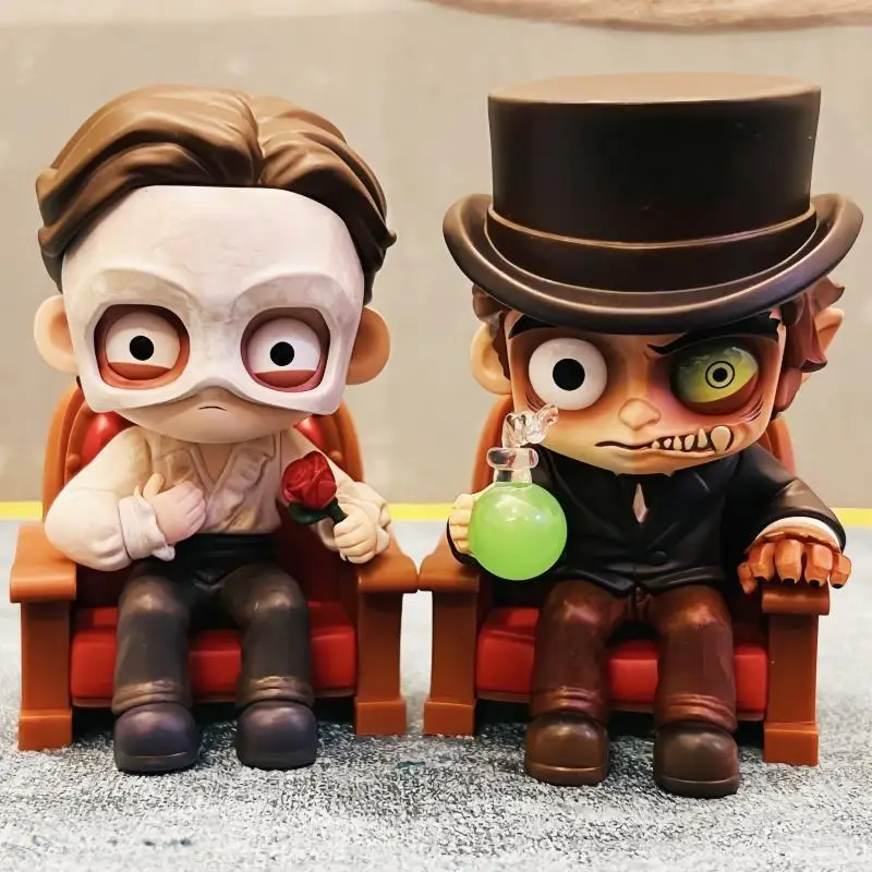 

Genuine Universal Monster Box Series Action Anime Character Toy Bag Caixas Supresas Model Doll Toy Halloween Birthday Kids Gifts