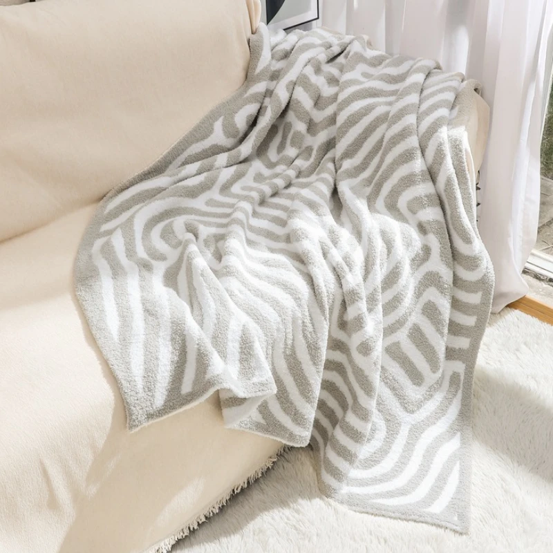 Nordic Fresh Half Edge Plush Blanket Thickened Winter Sofa Cover Throw Nap Shawl Small Quilt Bedspread on The Bed Plaid Travel