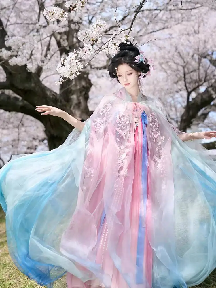 

Платье-халат Yunjian Shanze Spring Sakura 2.0 с элементами Хань, до груди, с принтом сакуры, коллекция раннего лета 2025 года