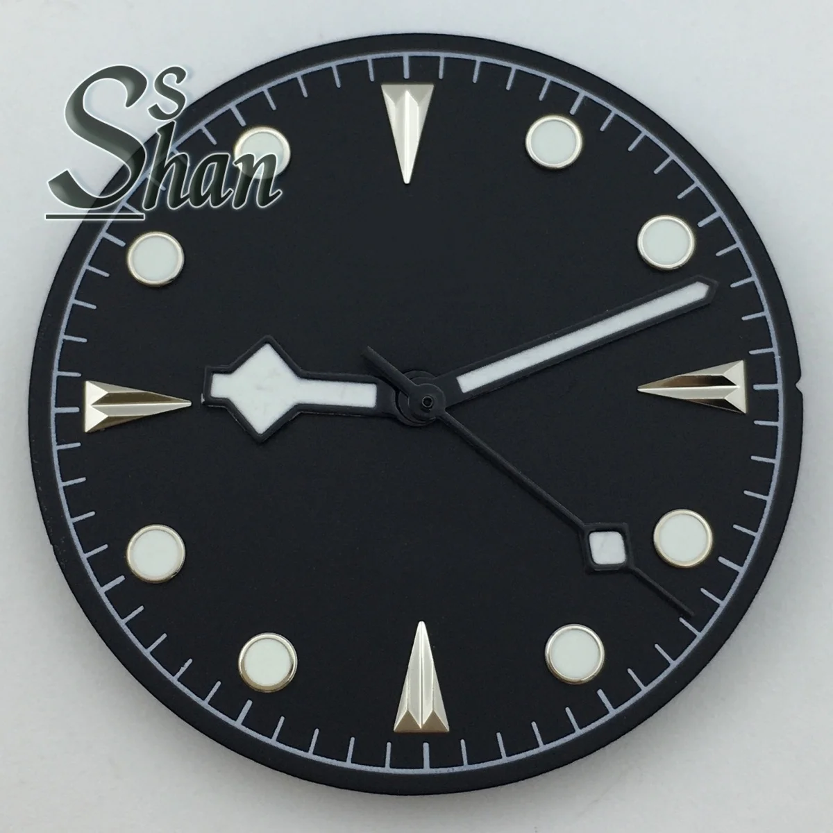 High-quality black 29mm watch dial with green luminous suitable for NH35 NH36 ETA2824  Miyota Mingzhu movement replacement parts