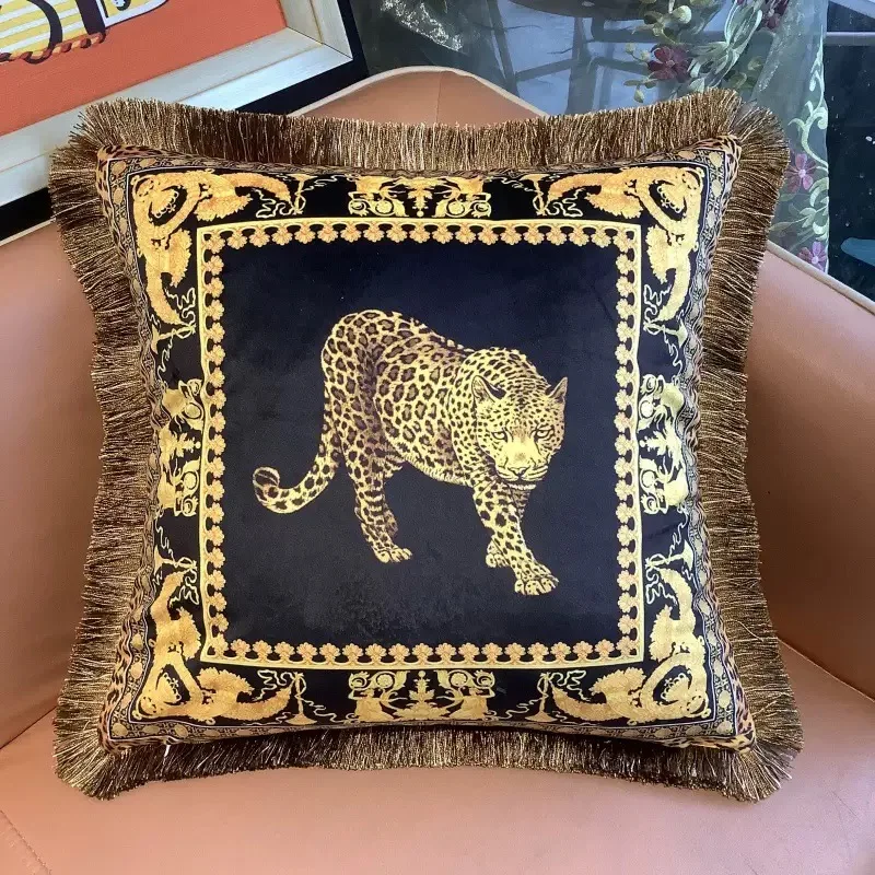 Luxurious Gold Leopard Pillow Case Velvet Chenille Printed Fringe Cushion Cover High-end Sofa Decorative Gift 45x45cm 1 Pc Pack