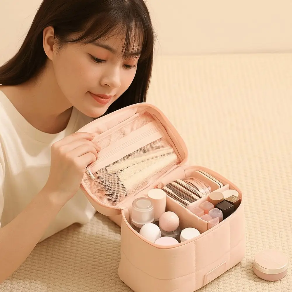 حقيبة مستحضرات التجميل النسائية ذات سعة كبيرة محمولة باليد متعددة الجيوب للسفر حقيبة أدوات الزينة مقاومة للماء بلون سادة حقيبة مستحضرات التجميل للسفر #3