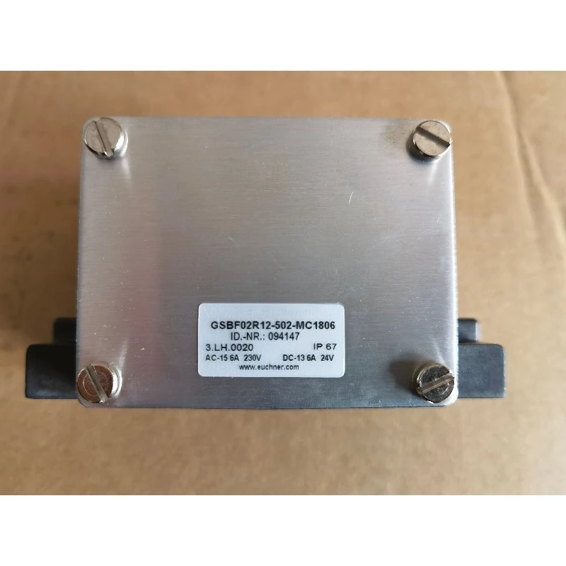 Original GSBF02R12-502-MC1806 094147 Safety Switch Industrial Emergency Stop Button Protection Device