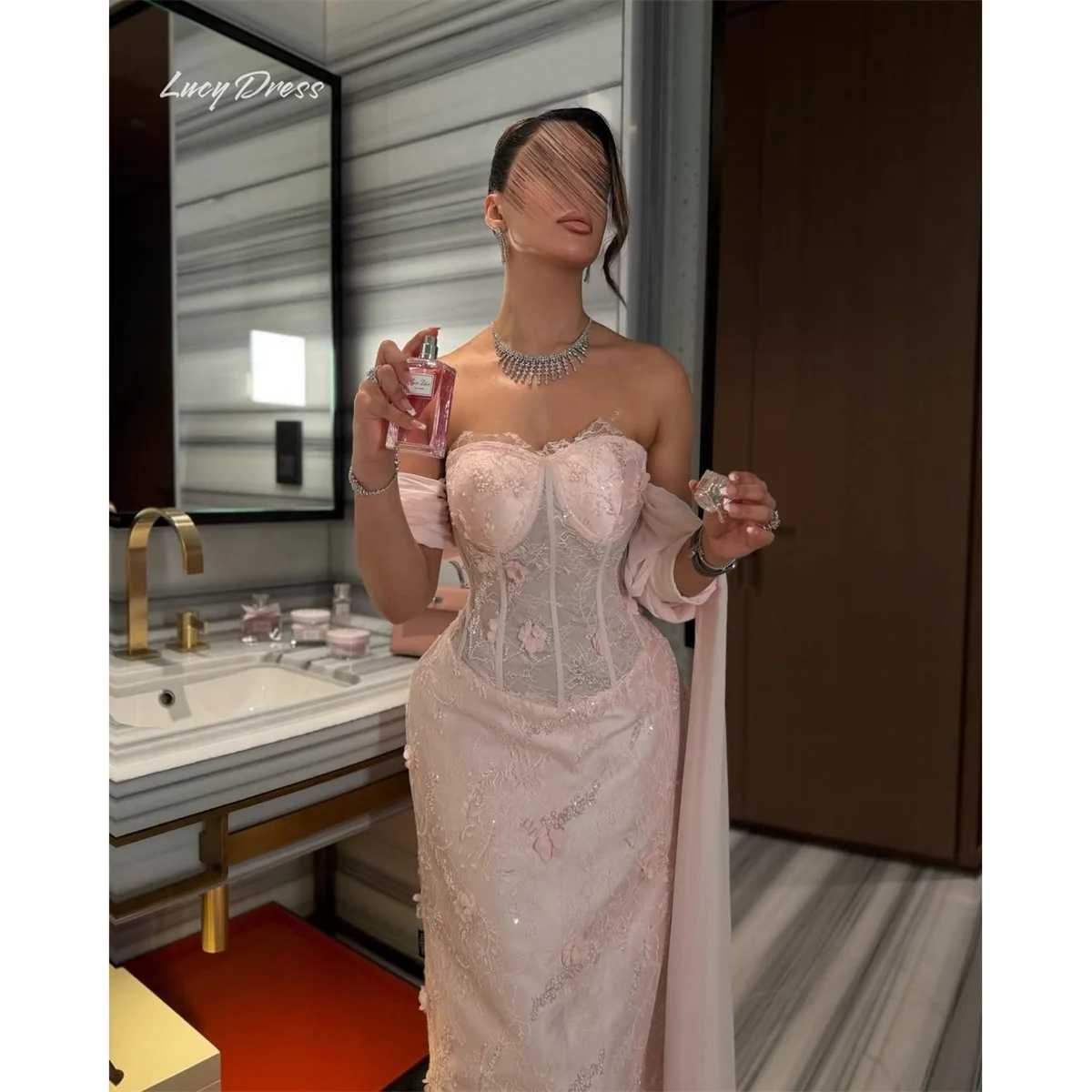 Lucy Lace Sweetheart Pink Mermaid Formal Evening Gown Elegant Strapless Featuring Corset Appliques Robes De Soirée Customized