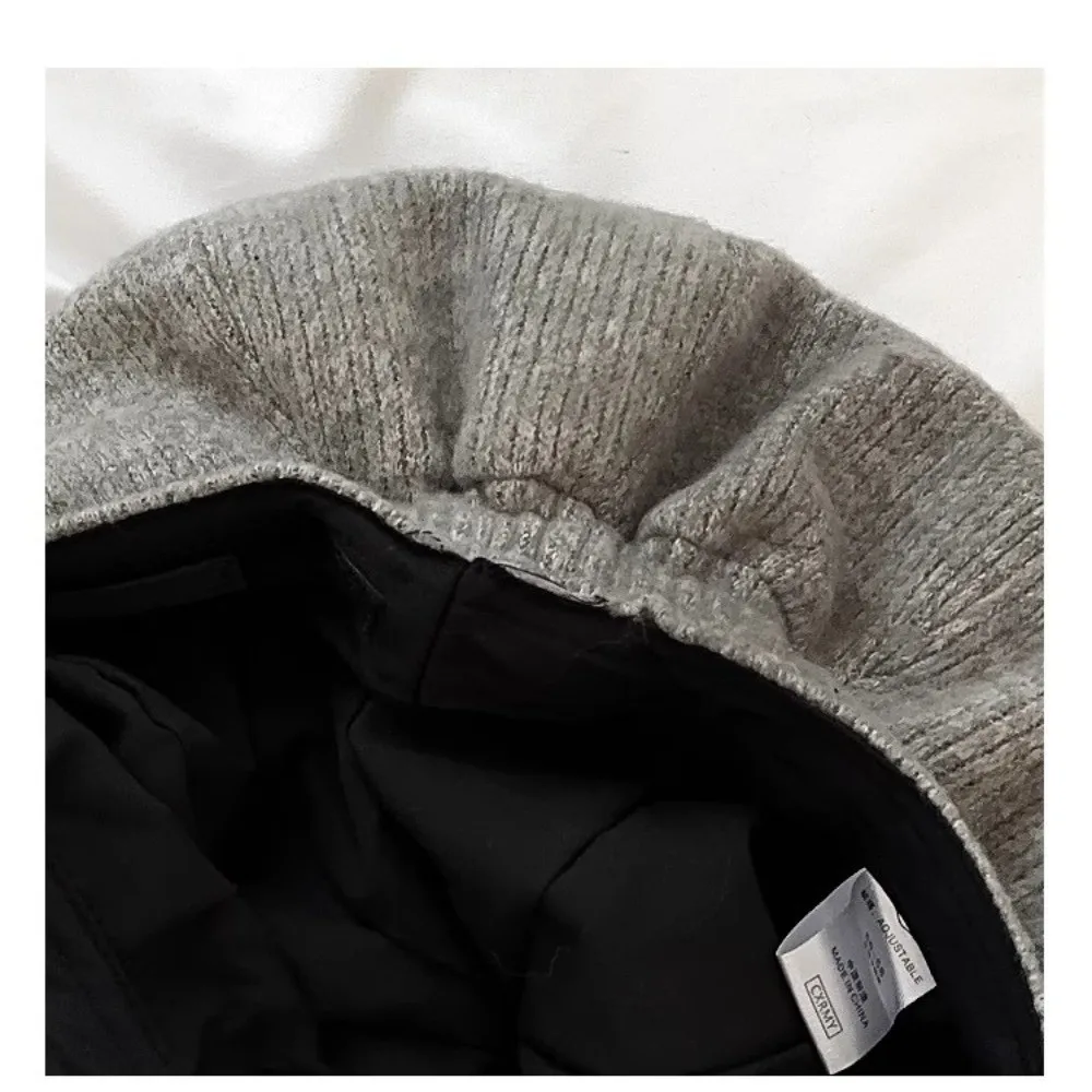 

Simple Solid Color Japanese Retro Berets Knitted Windproof Baseball Caps Autumn Winter Cap Warm Newspaper Hat for Women Girls