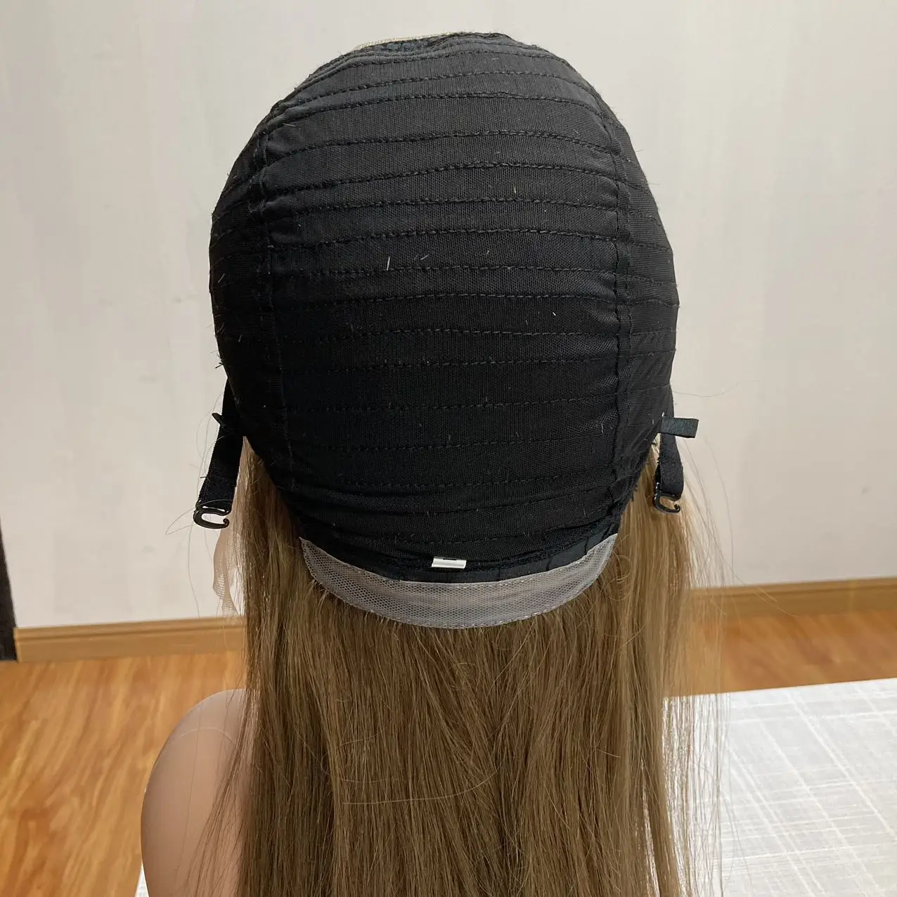 شعر مستعار مريح بديل للشعر البشري، شعر مستعار حريري بدون صمغ، شعر مستعار طبي من السيليكون لثعلبة الثعلبة أو السرطان