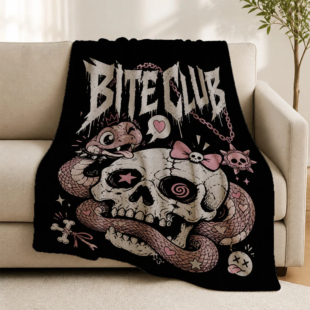Gothic Skull Snake Throw Blanket for Sofa Couch Decor Halloween Spooky Aesthetic Punk Fleece Throw Winter Cozy Home Decor Accent