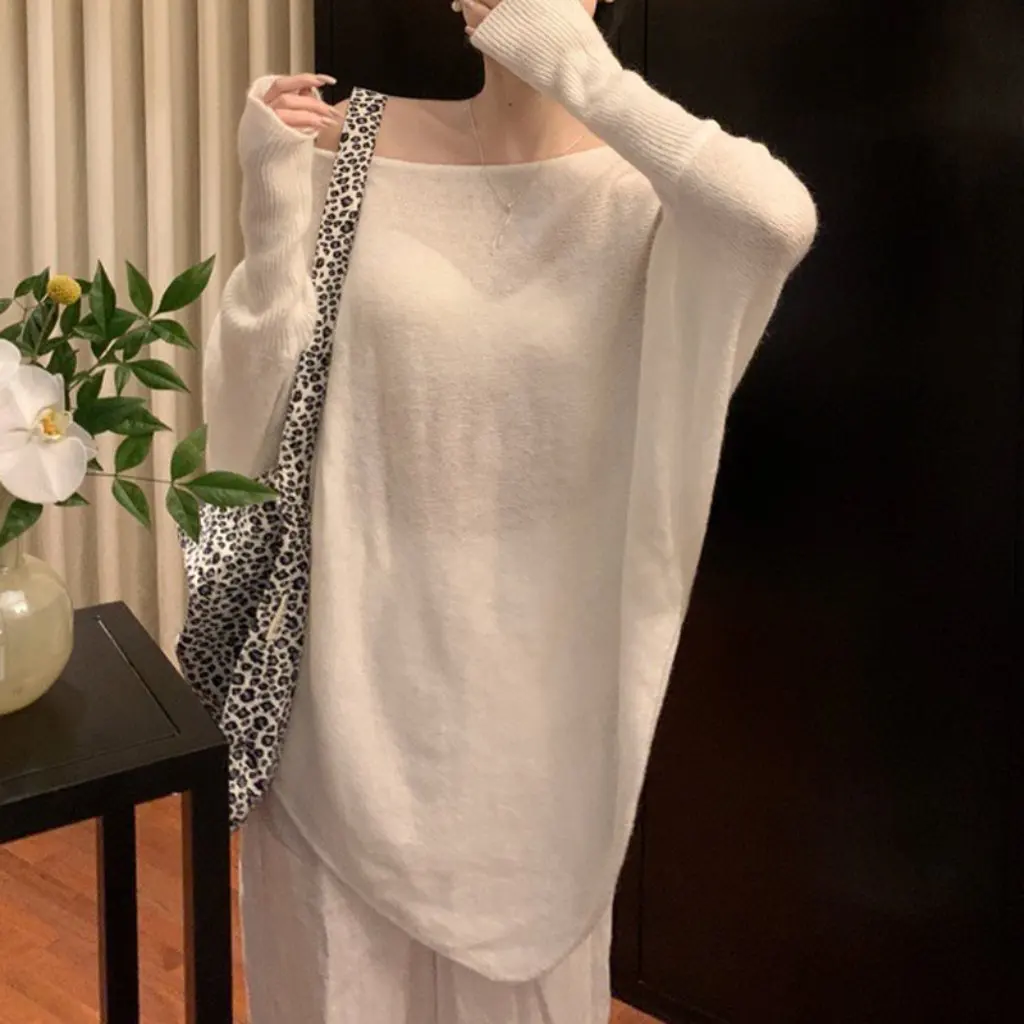 

Women's Off-Shoulder Bat Sleeve Knitwear Top Loose Lazy Style Asymmetrical Pullover Autumn Winter New