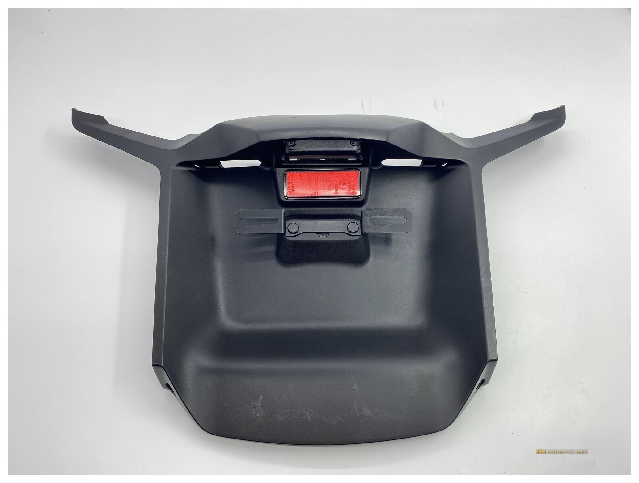 Applicable to Honda Jinyi 1800 F6B from 2012 to 2017, original disassembled rear mudguard/rear mud tile