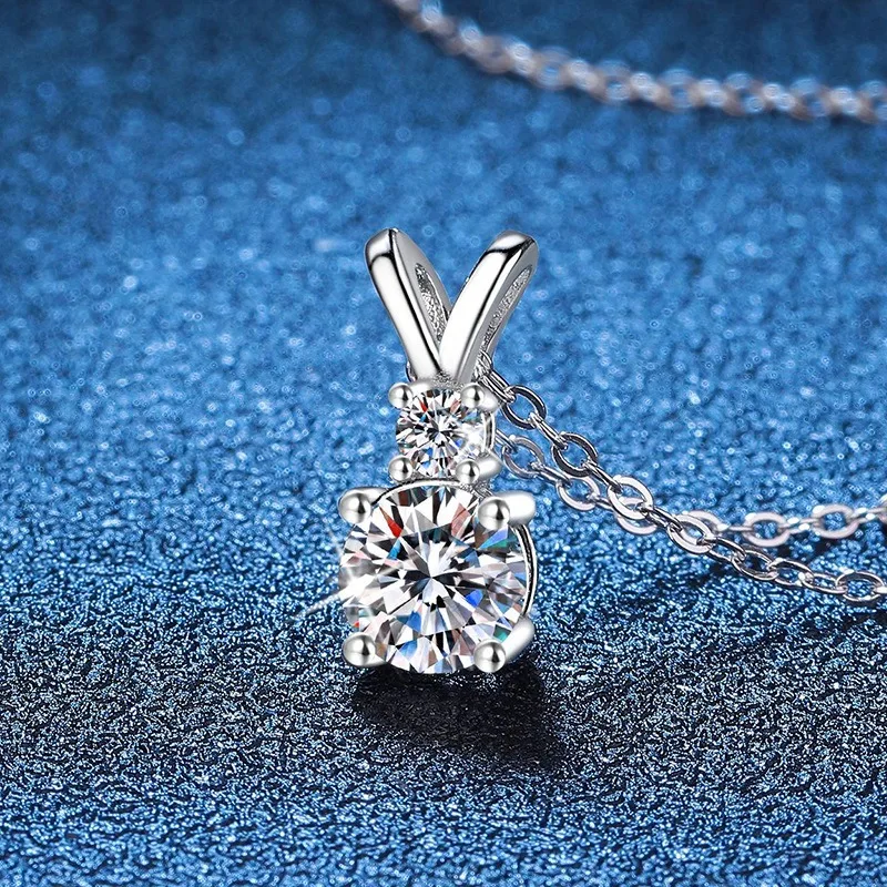 

S925 Sterling Silver 4-Prong Bunny Ear Pendant Necklace 1ct Moissanite Unique Animal Jewelry Gift for Women