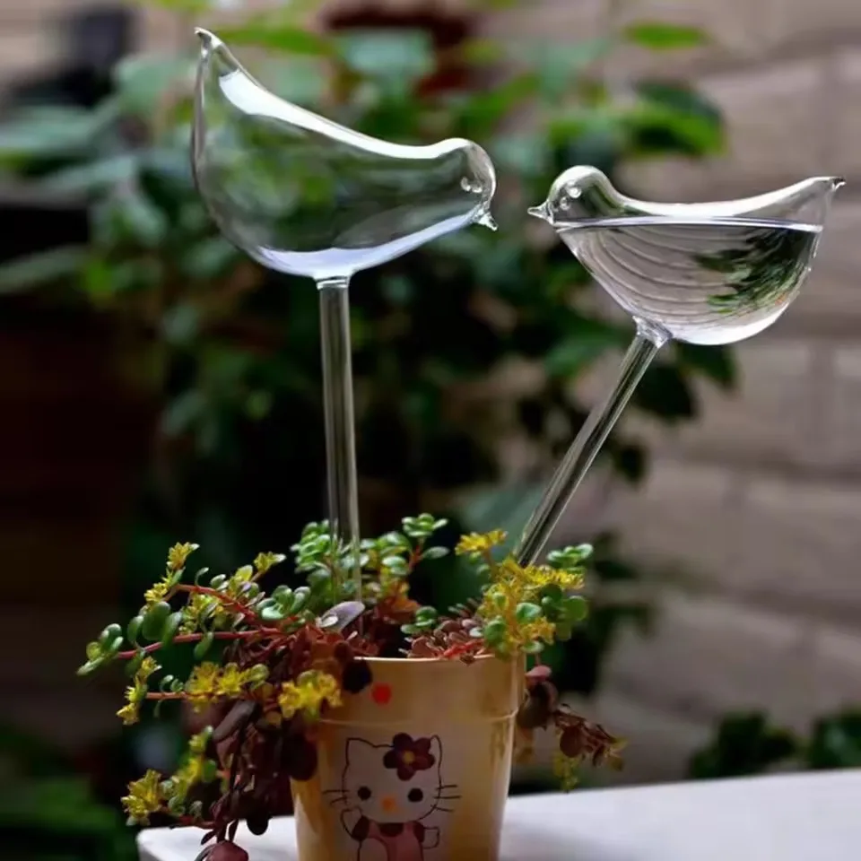 Simulated Automatic Plant Watering Tulip shaped bird shaped Flower Plant Water Dripper Lightweight Plant Device Drip Irrigation