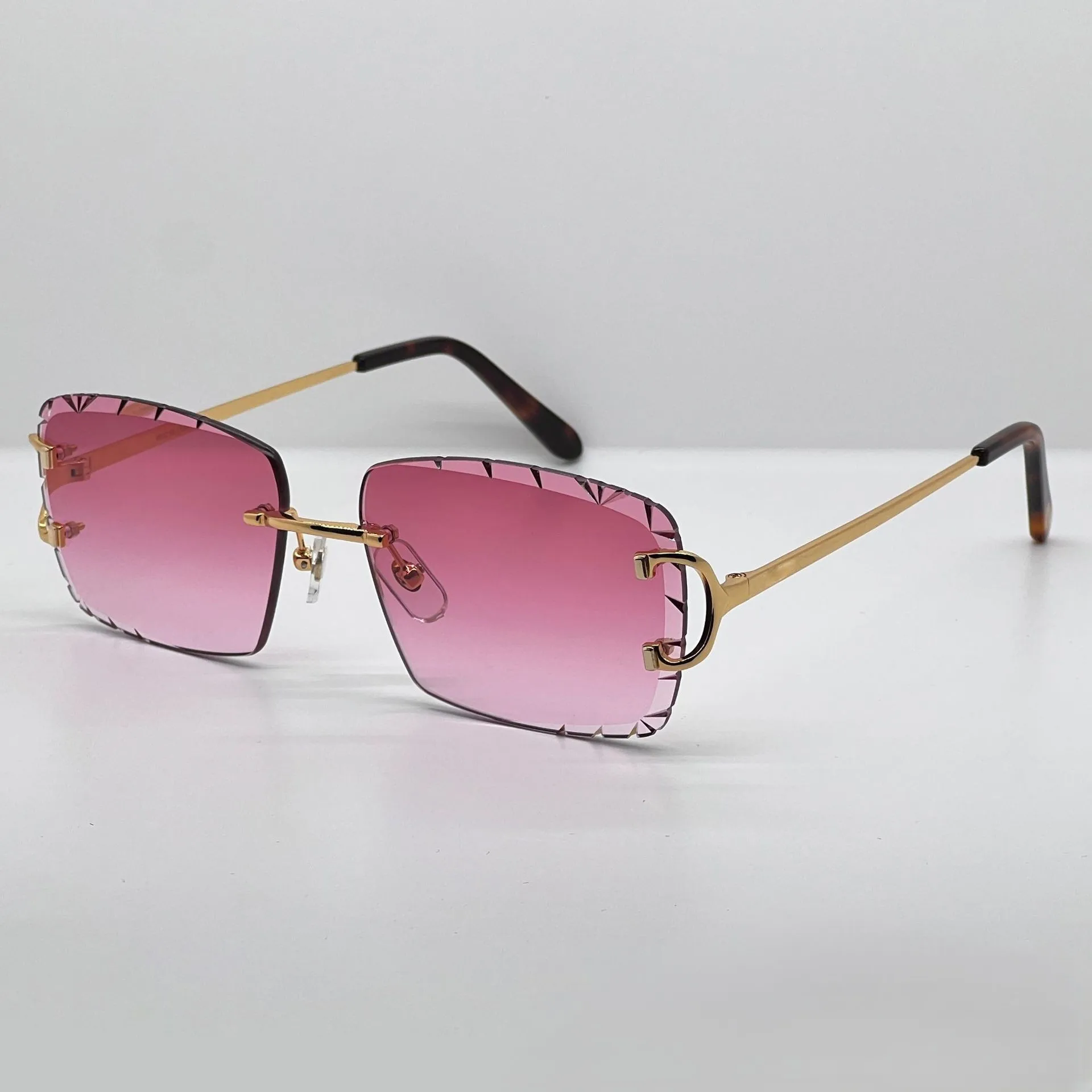 

Luxury Sunglasses with Cool Outdoor Decorative Frames Unisex