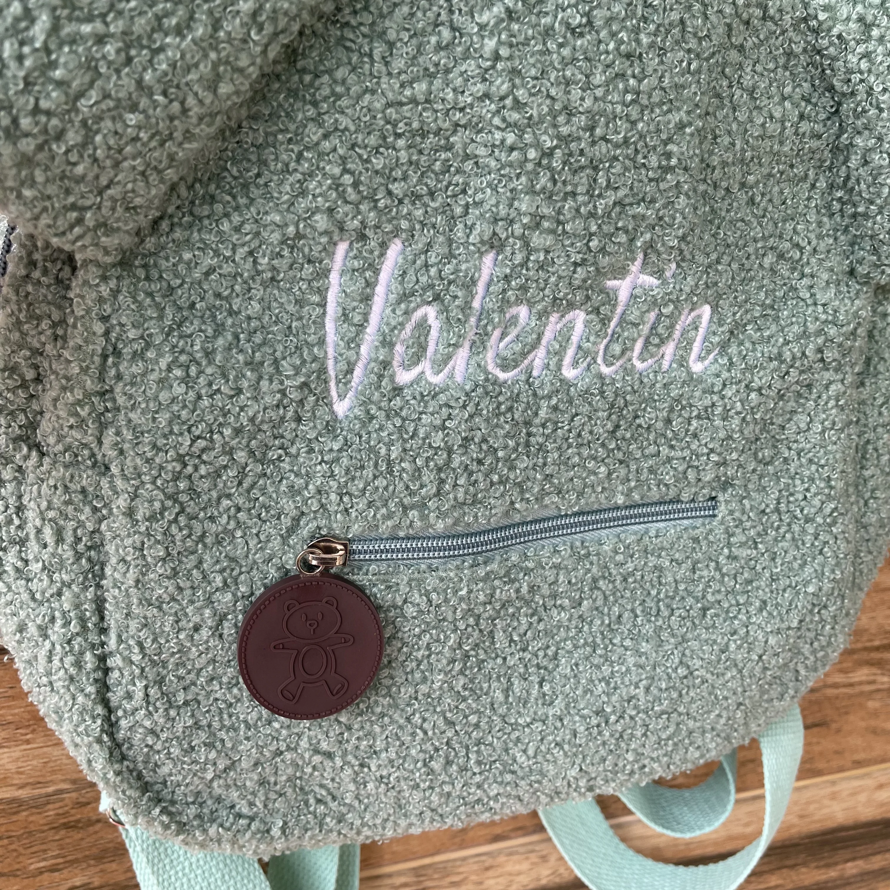 Personalized Cute Bear Plush Backpack Custom Embroidered Name Kid's Autumn Winter Outdoor Shoulder Bag Children's Gift Snack Bag