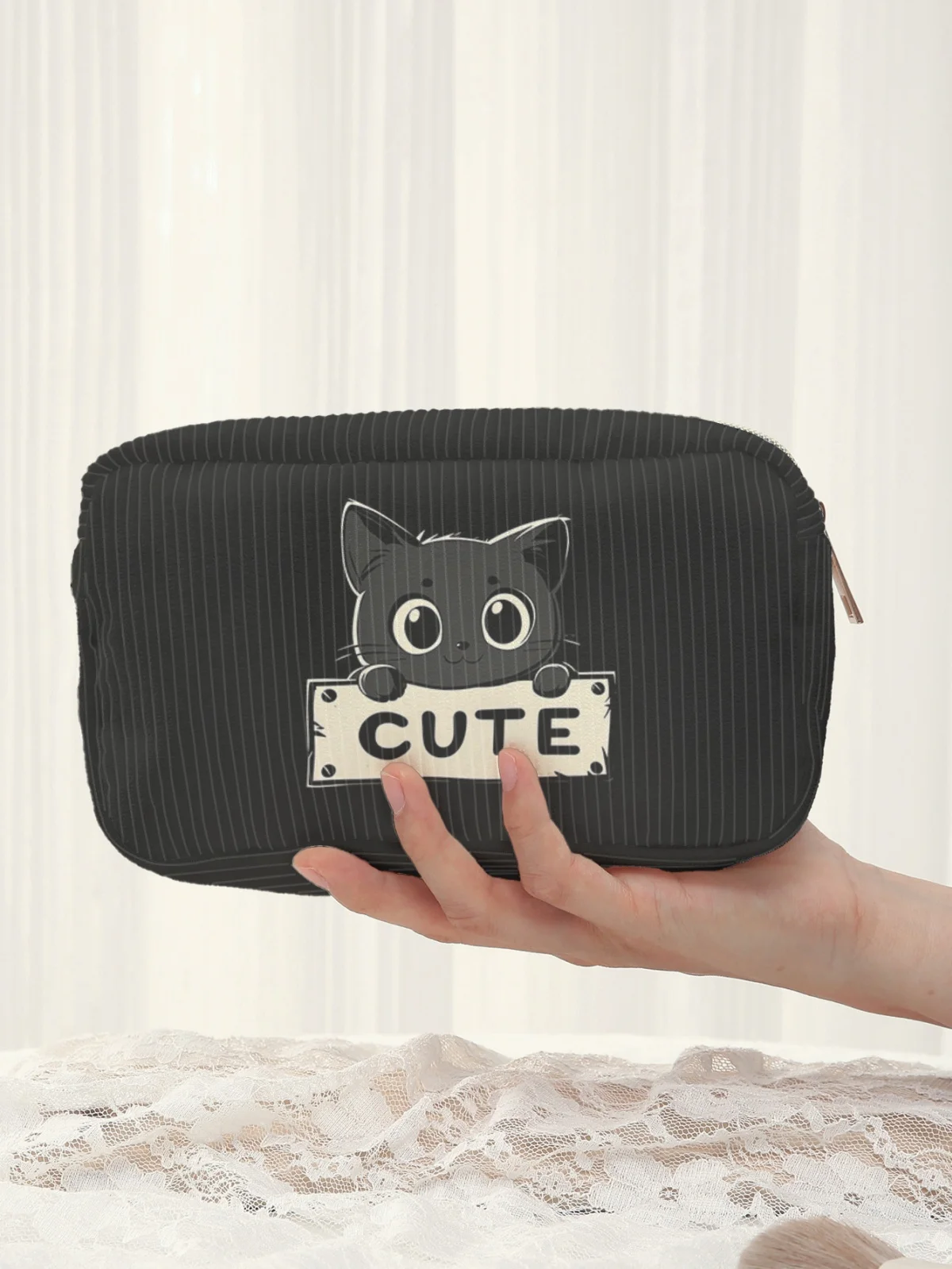 

Cute Healing Style "CUTE" Black Cat Pattern Cosmetic Bag Large Capacity Travel Toiletries Bag Ladies' Makeup Storage Bag