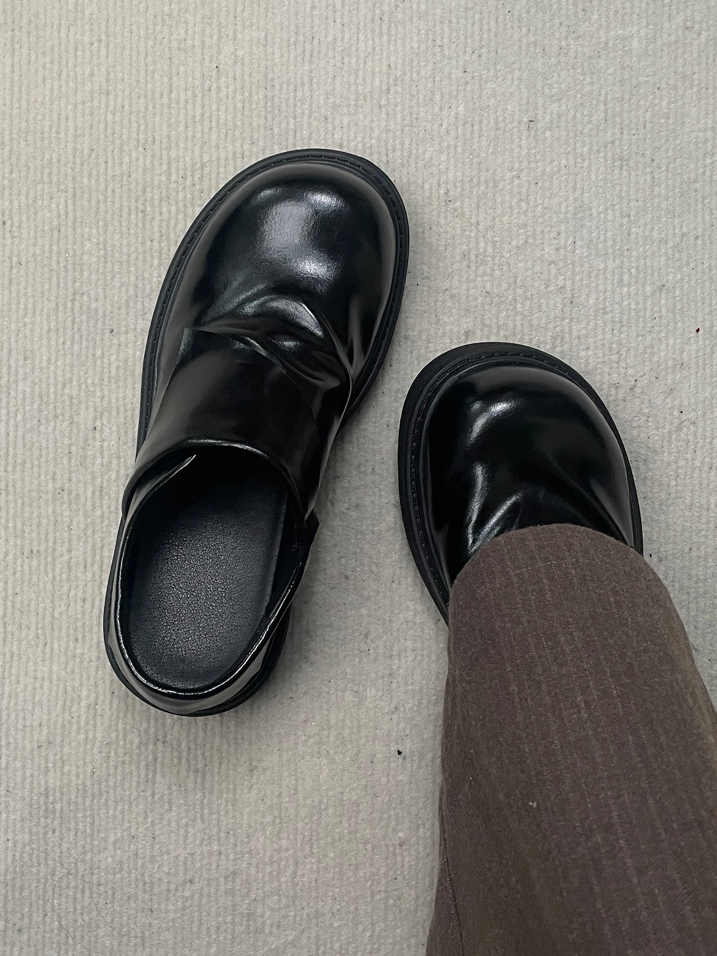 black-men's-loafers-thick-bottom-commuter-shoes-easy-on-british-style-casual-leather-shoes-fashionable-shoes-for-men