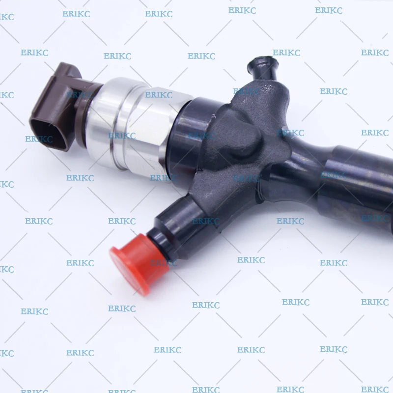4PCS 23670-30100 Diesel Injector Sprayer 2367030100 Fuel Injection Assembly Nozzle 23670 30100 For TOYOTA HILUX Hiace