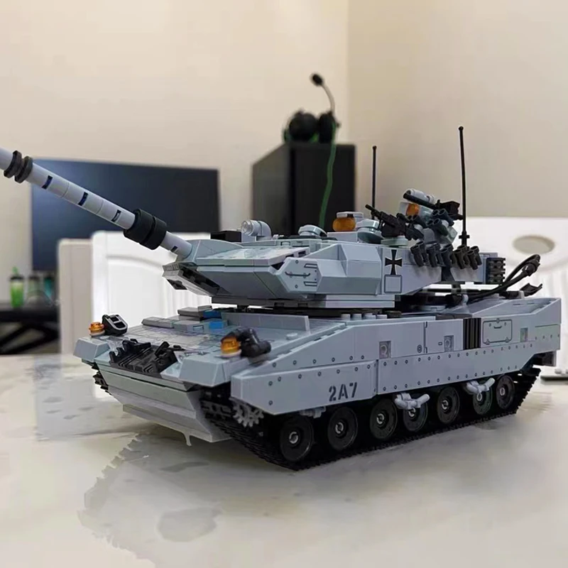 Military German Leopard 2A Main Battle Tank Blocks Challenger 2 Tank Model Bricks WW2 Soldier Weapon Toys For Boy Xmas Gift MOC