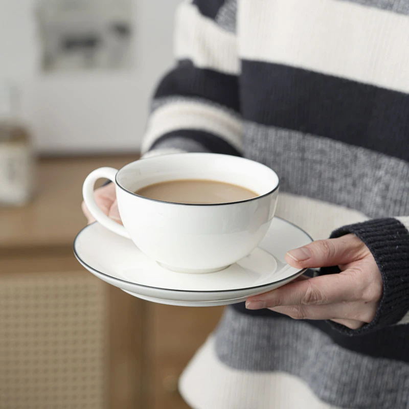 

Modern ceramic coffee mug,home kitchen breakfast milk cup water cup and saucer,office coffee homestay Hotel cup Wedding Gift
