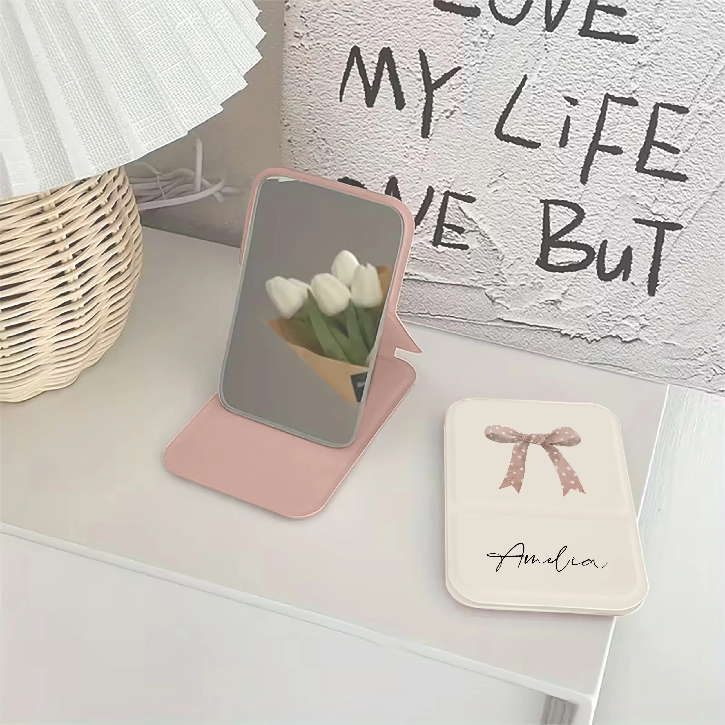 Custom Mini Pocket Folding Beauty Mirror Increase the wide field of view with a magnifier Ins style PU leather folding mirror G