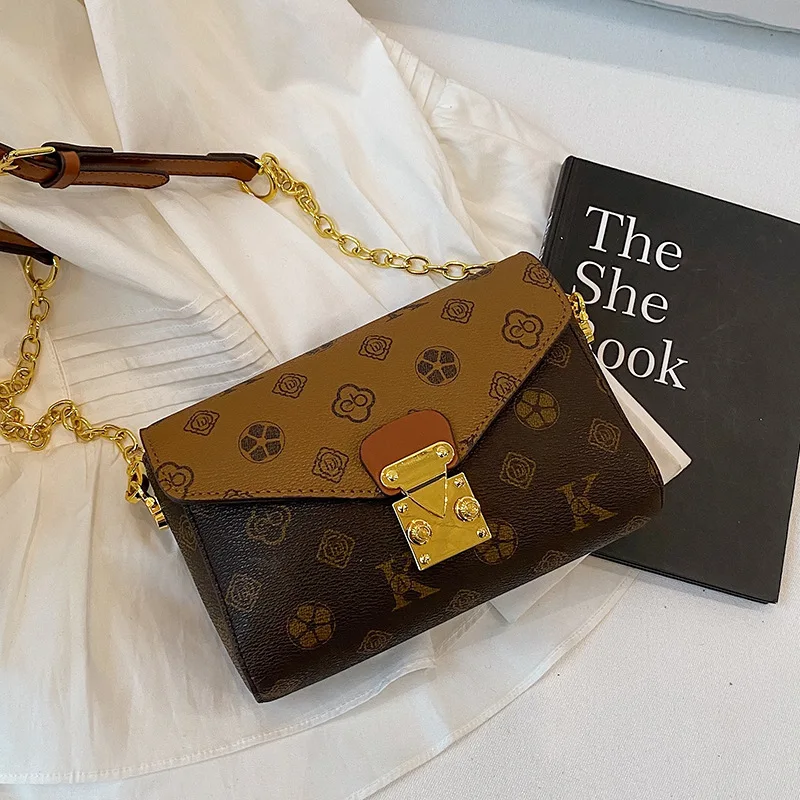 

2025 Printed Square Bag Luxe Chain Strap Purse for Women Fashion Crossbody Tote Textured Shoulder Bag, Chic Day-to-Night Bag