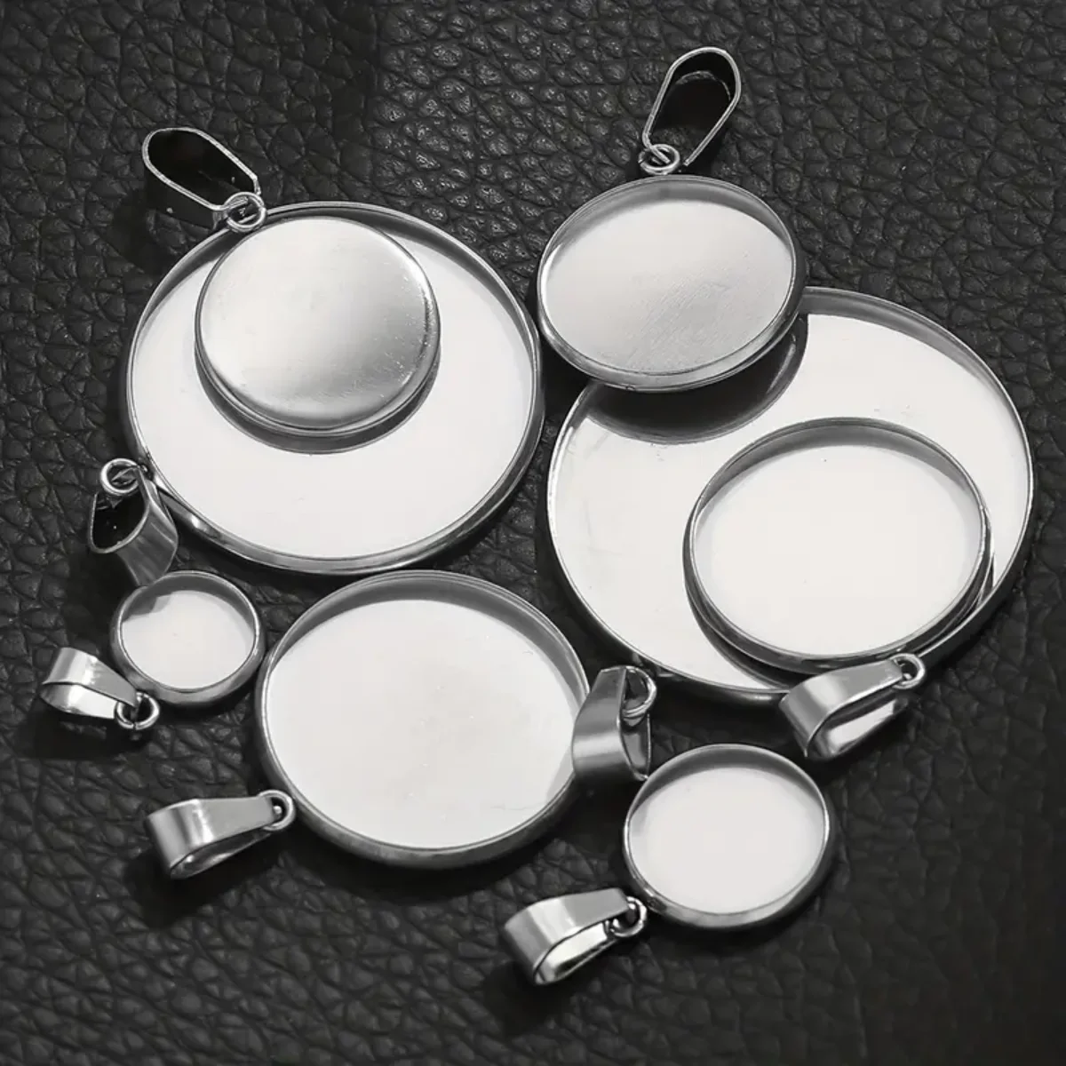 6-25 مللي متر مجموعة من 10 الفولاذ المقاوم للصدأ سحر الفراغات قواعد قلادة مستديرة للحيوانات الأليفة العلامات قلادة DIY بها بنفسك مستلزمات صناعة المجوهرات اكسسوارات