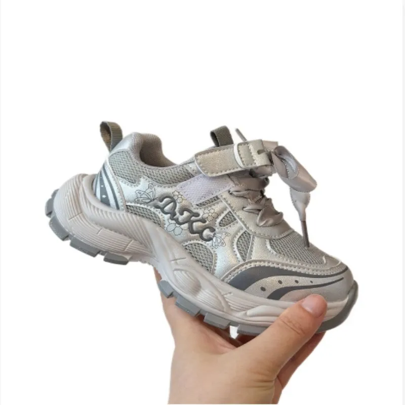 Boys' Casual Sports Shoes 2026 Autumn New Style Girls' Mesh Breathable Dad Shoes Lightweight Soft Sole Fashionable Running Shoes