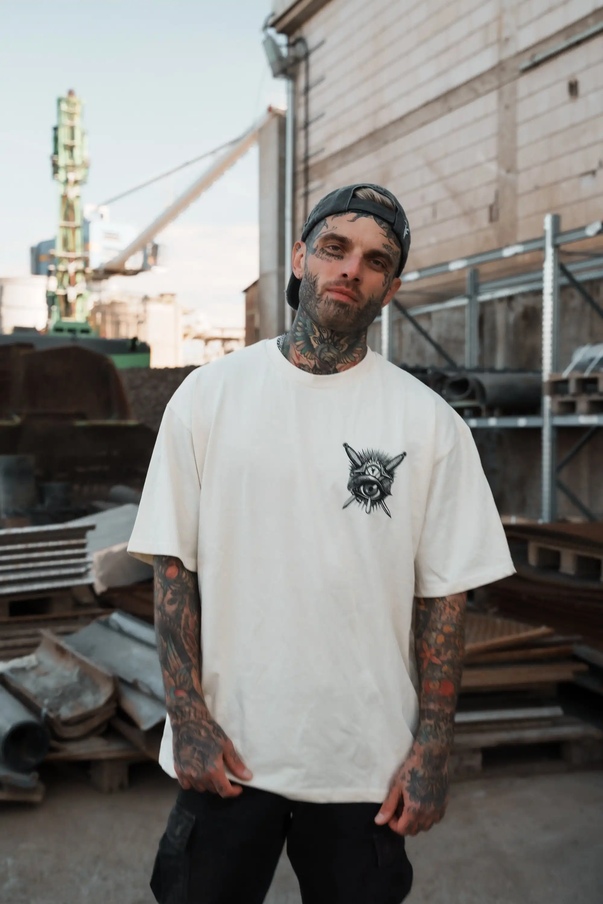 Tattoo Style Dagger Eye Short Sleeved T-shirt Retro Old School Tattoo Gothic Punk Streetwear Casual Top