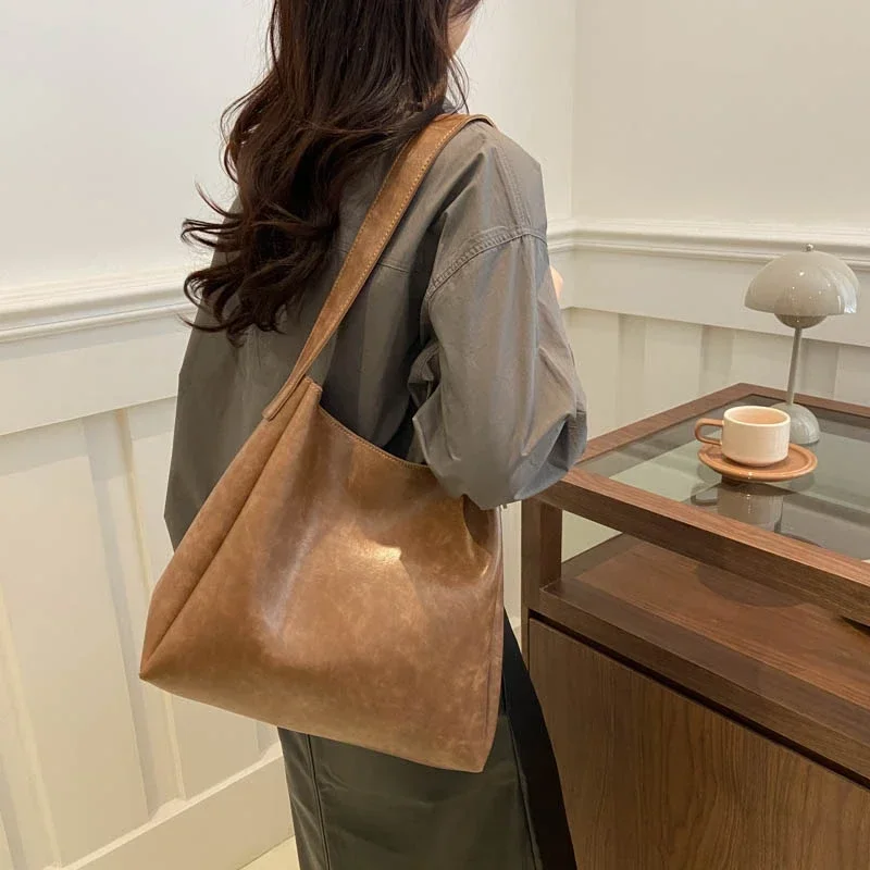 Autumn and Winter New Large Capacity Bag for Women Commuter Versatile High-end Tote Bag Fashion Shoulder BagTrousses De L’épaule