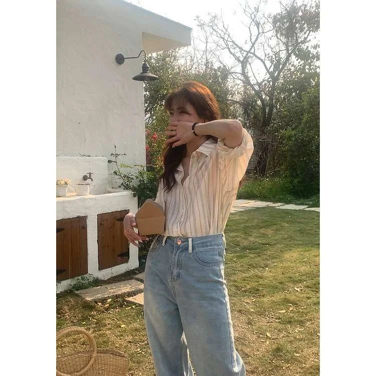 

Шикарный полосатый женский весенний чистый крой High Sense Huang Zheng из полиэфирного волокна, длинный откидной воротник све, тонкий, недеформируемый